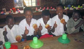 Spenden Burundi Schulfrühstück